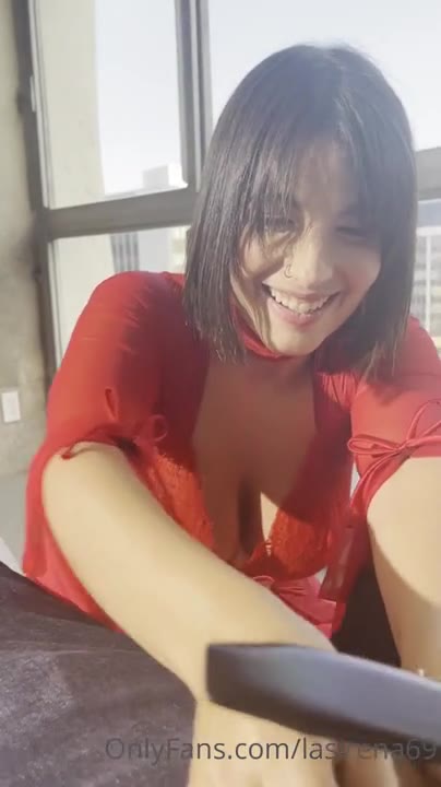 Watch LaSirena69’s Valentine’s Day BBC Surprise