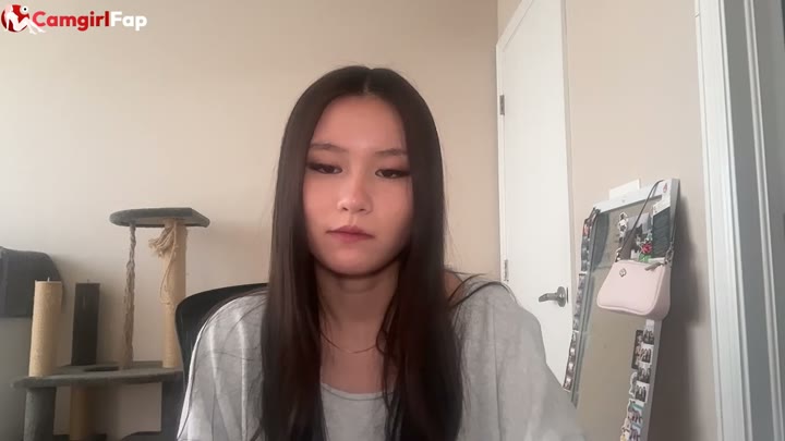 Watch luvvivii Stripchat 18 Year Old Petite Asian Teen Rub Pussy