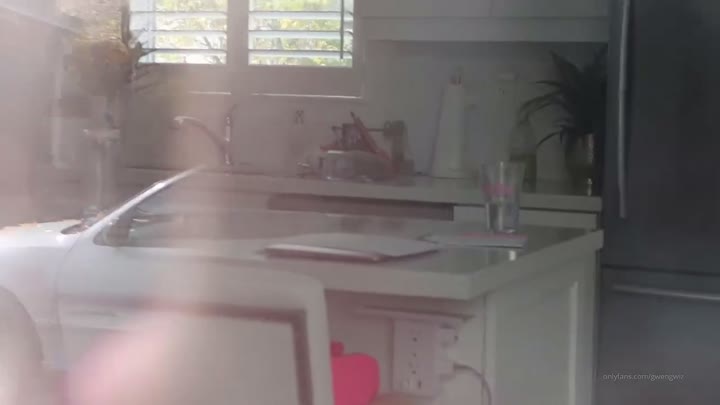 Watch GwenGwiz Private Stalker Sex Tape