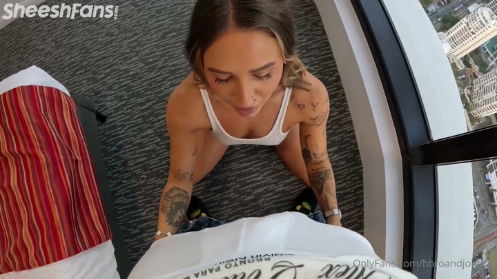 Watch Holly Brougham Getting Fucked On Vacation Onlyfans