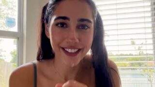 Izzy Green OnlyFans – Gives dirty joi with cum countdown