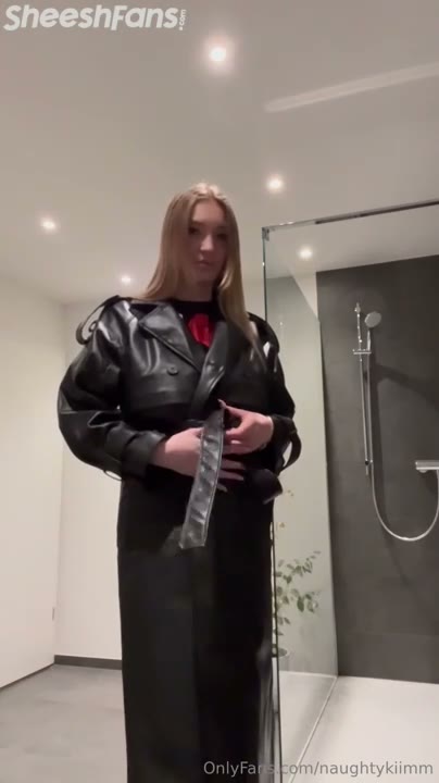 Watch Naughtykiimm Squirting In The Shower Onlyfans