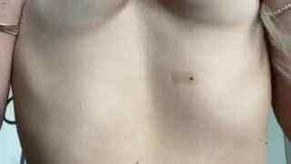 Rayofshinexo Teasing and Dancing Show