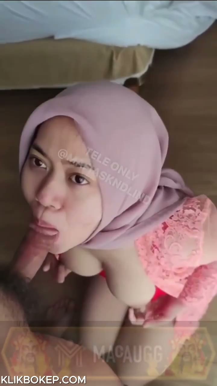 Watch Bokep Indo Ngewe Temen Kantor Hijabers Hyper Banget