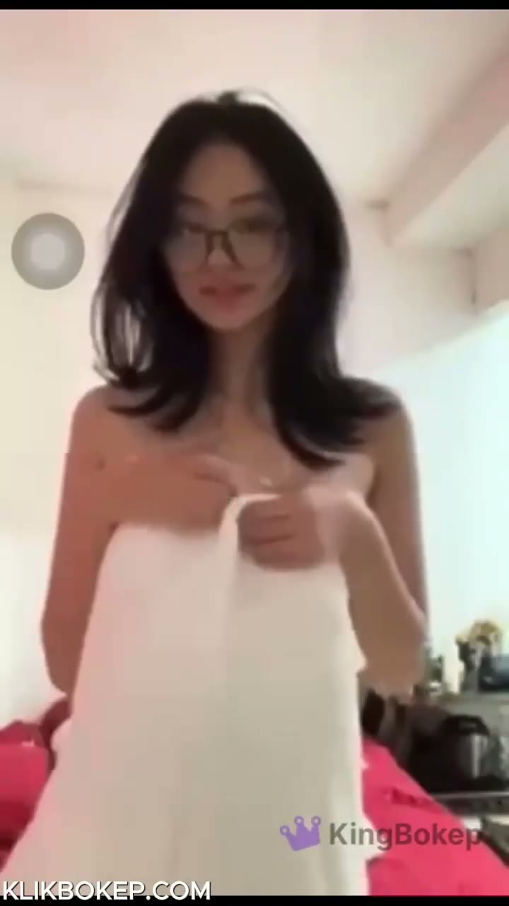 Watch Bokep Indo Ukhti Farida Cantik Colmek Sange Sampai Becek
