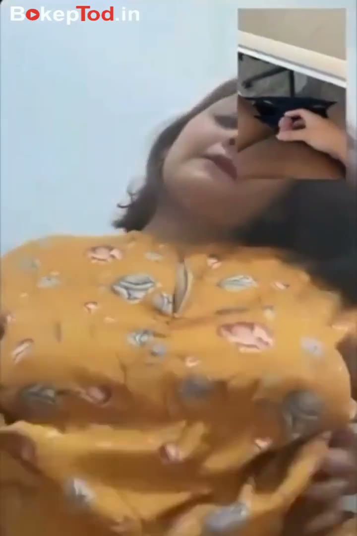 Watch Bokep Indo VCS Izza Fadhila Tiktokers Pamer Tobrutnya Yang Mulus