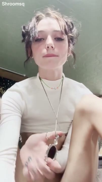 Watch Shrooms Q removing her pants showing off her pussy and using a vibrator on it