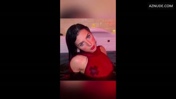 Watch Andrea Botez Nude Shows Off Her Hot Body