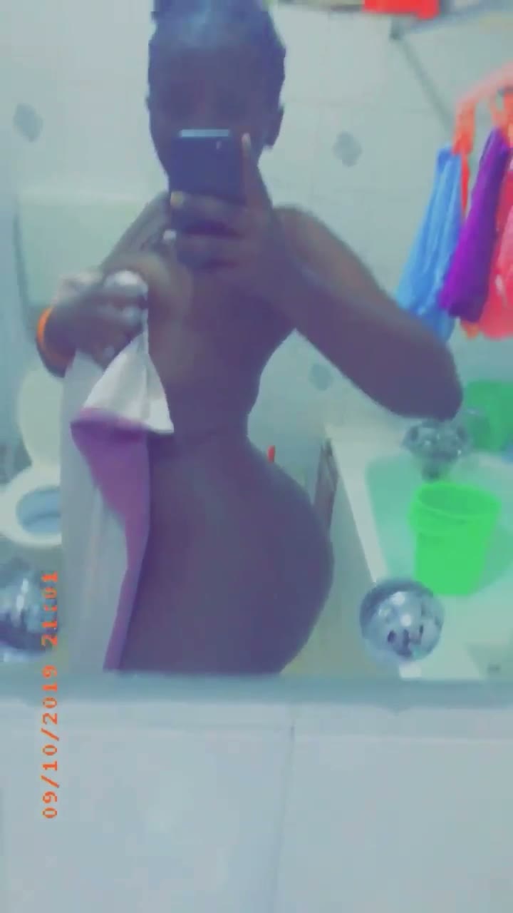 Watch Christine Nampeera – Nude show in bath!!! Hot trending video leaked