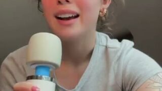 Imrosebeck’s Solo Session With Her Vibrator
