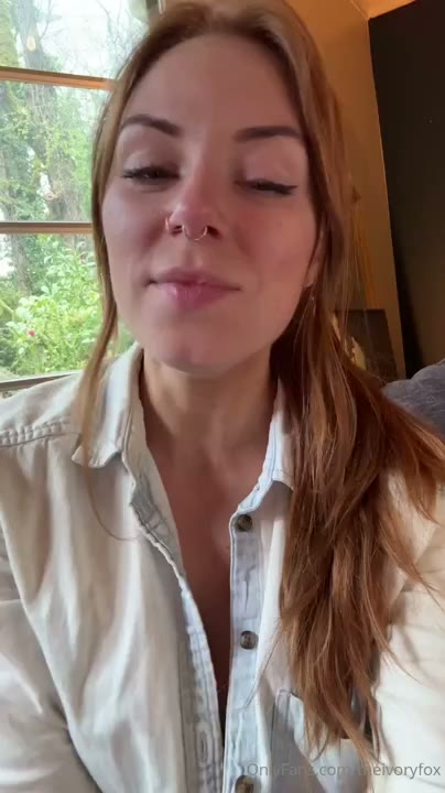 Watch Ivory Fox Texting Her Bully Sex with Facial Video Leaked