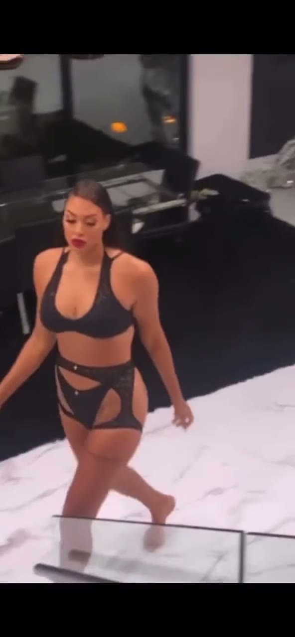 Watch Liz Cambage – New Onlyfans video leaked so hot!!!