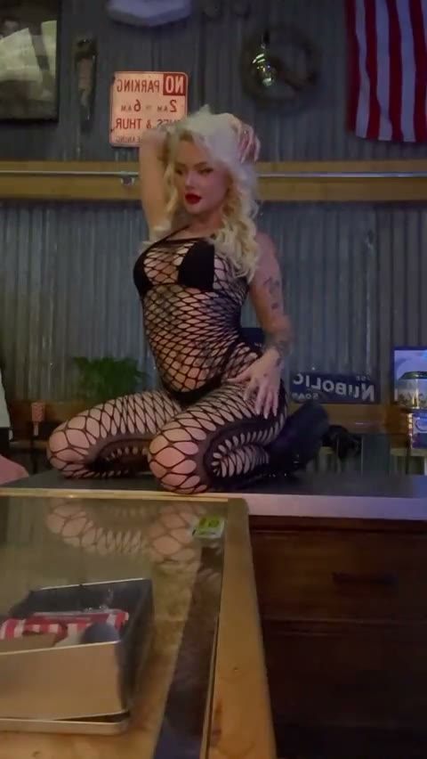 Watch Lowri Rose sexy show erotic body in bedroom!!! So hot