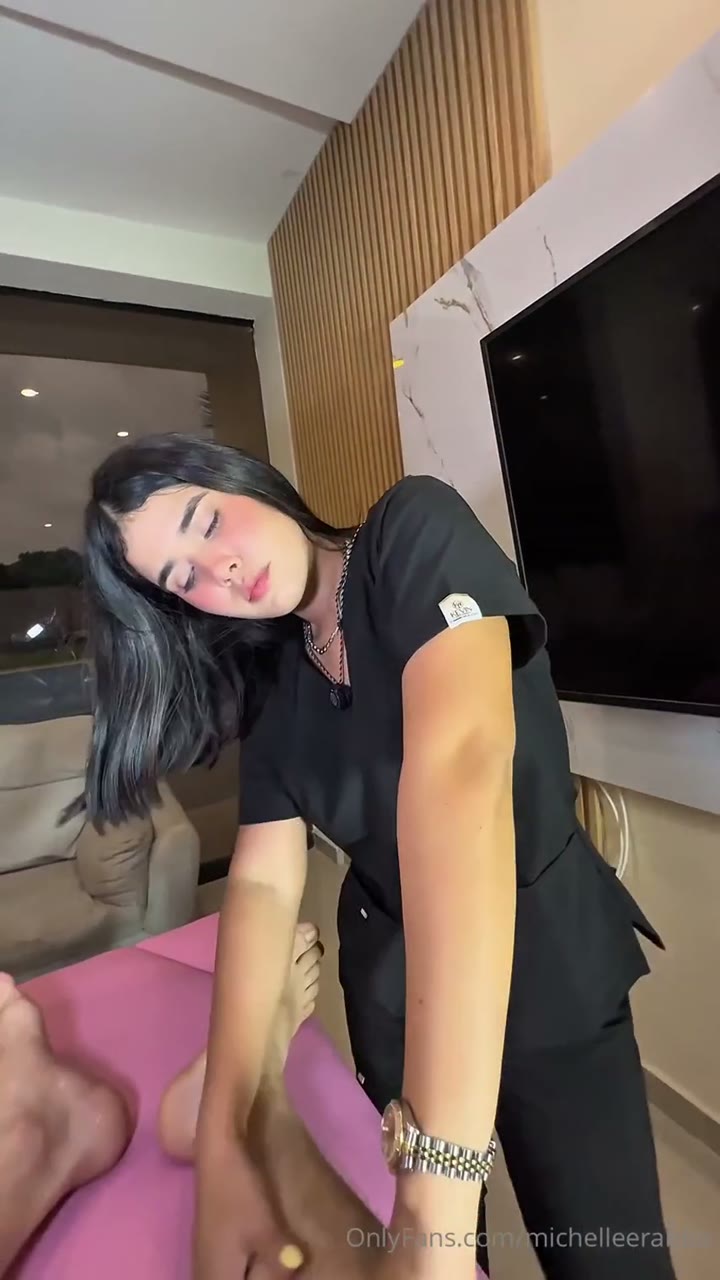 Watch Masseuse Michelle Rabbit Fucks Her Customer 33340