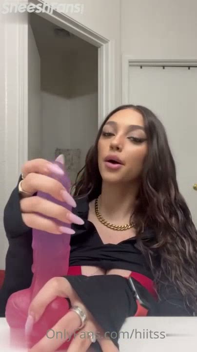 Watch Senya Marin Teases And Pleasures A Toy In The Shower