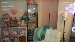 Strawberrytabby Nude show in livestream!!! So hot