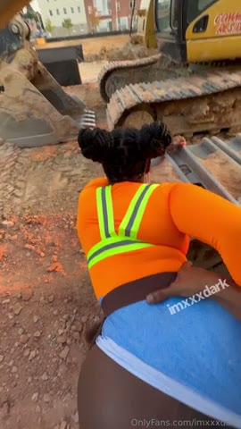 Watch Jenise Hart Gets Fucked By Her Boyfriend At The Construction Site