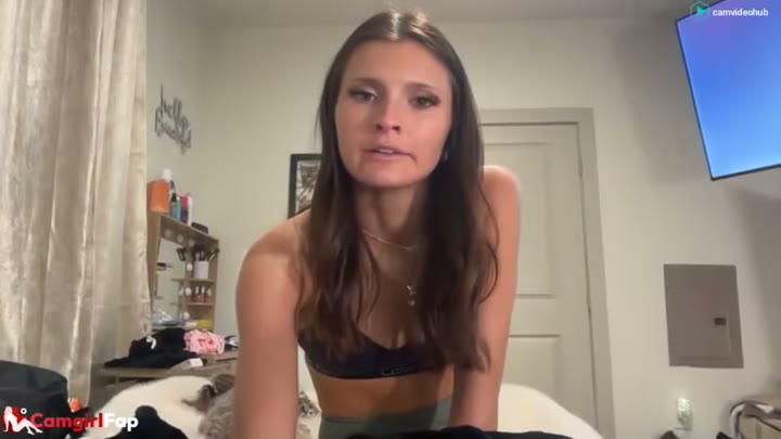 Watch Kaceyfisher Chaturbate 18 Year Old Flash Tits