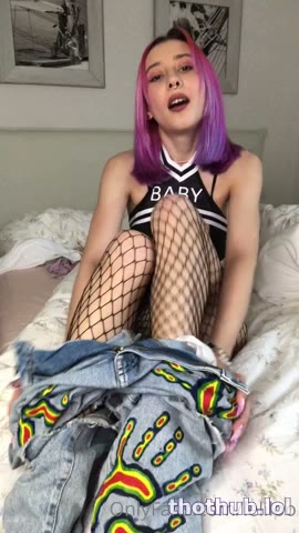 Watch Leliloo pillow humping