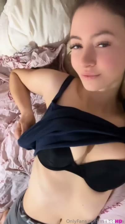 Watch Marthusya Cleavage Tease XXX