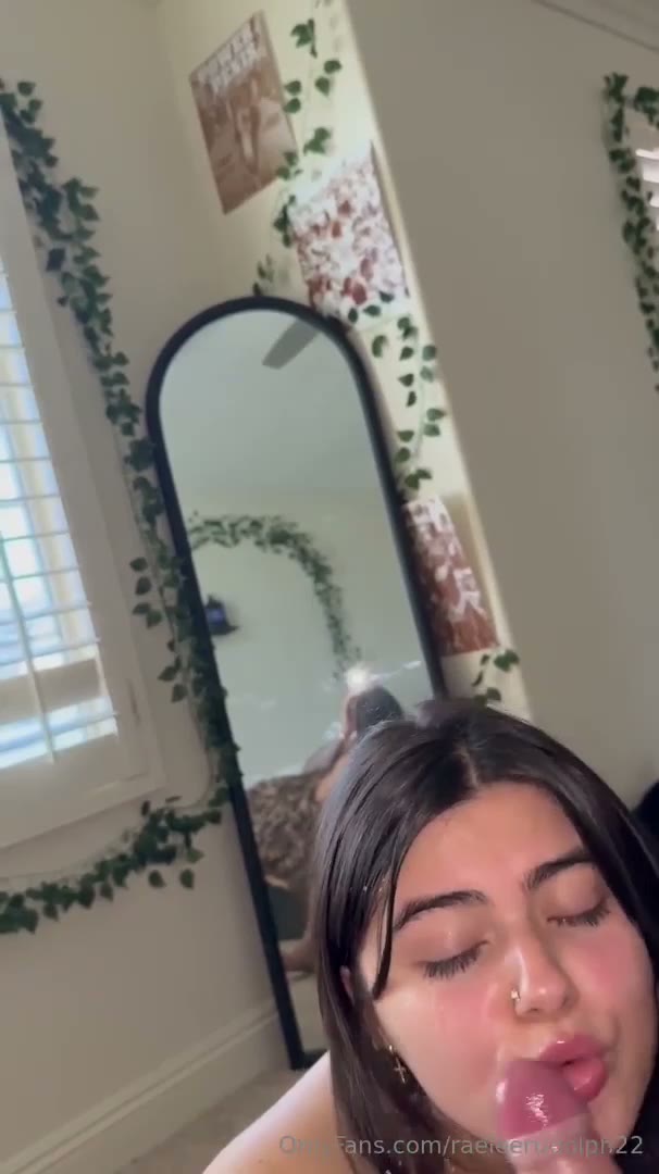Watch Raeleerudolph22 Gets Pounded By Her Boyfriend And Creampied